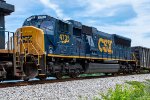 CSX 4735 trails on a westbound manifest 